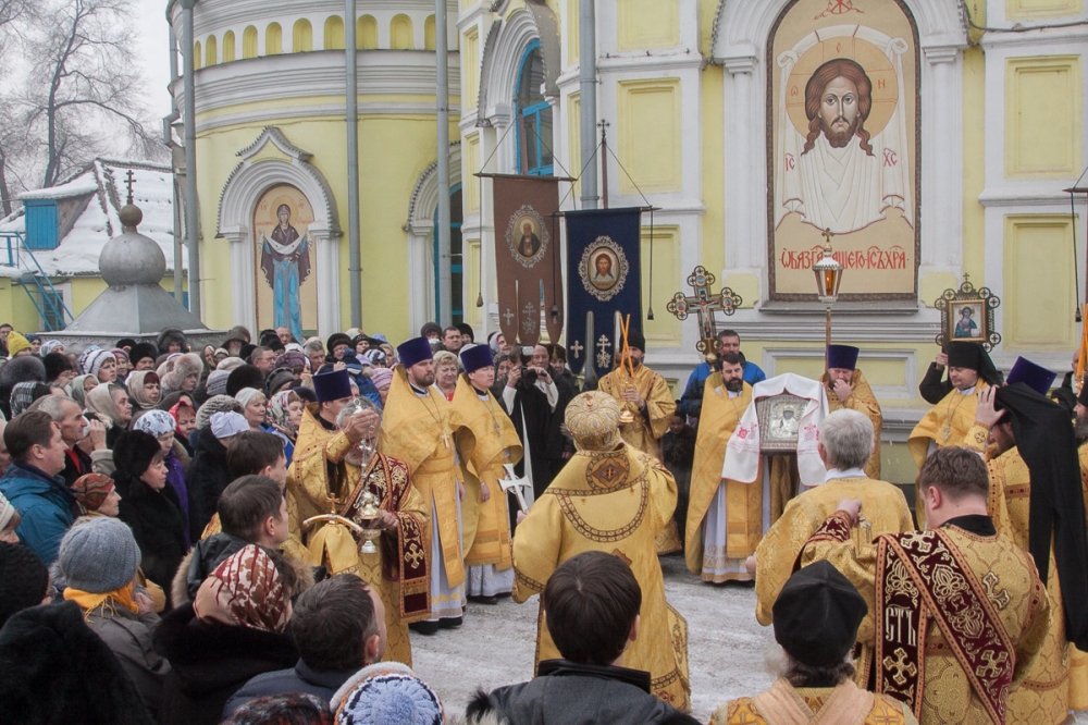 Служители Минусинского Спасского собора